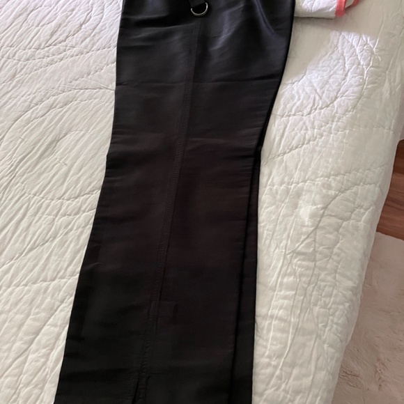 Debra deRoo Casual Suit - Picture 7 of 10